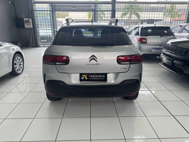 CITROËN - C4 CACTUS - 2019/2020 - Cinza - R$ 75.900,00